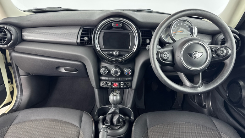 MINI Hatchback 1.5 Cooper Classic II 3dr Petrol Hatchback